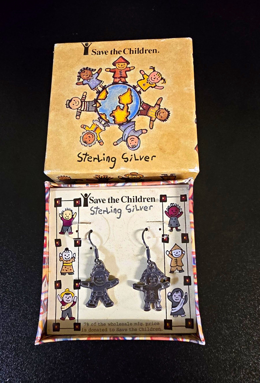 Save the Children Sterling Silver People Dangle Earrings French Wire No Stone